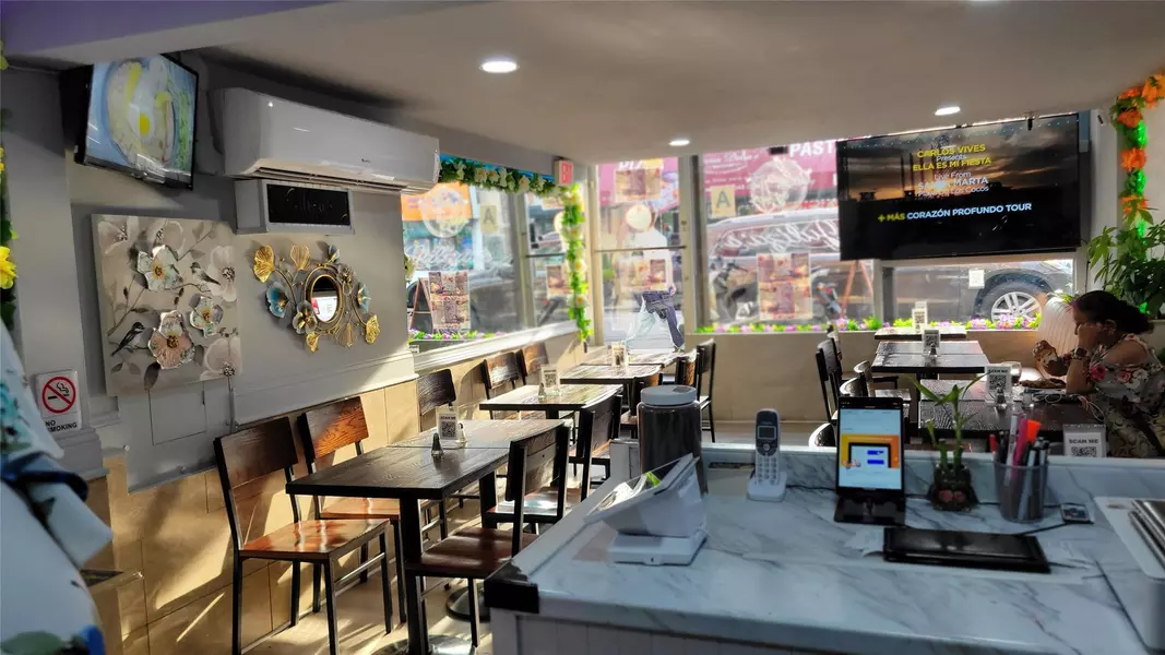 1833 College Point BLVD, College Point, NY 11356