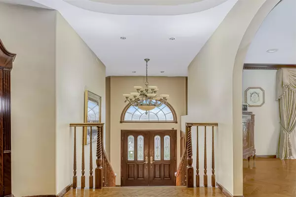 Monsey, NY 10952,41 N Quince Lane