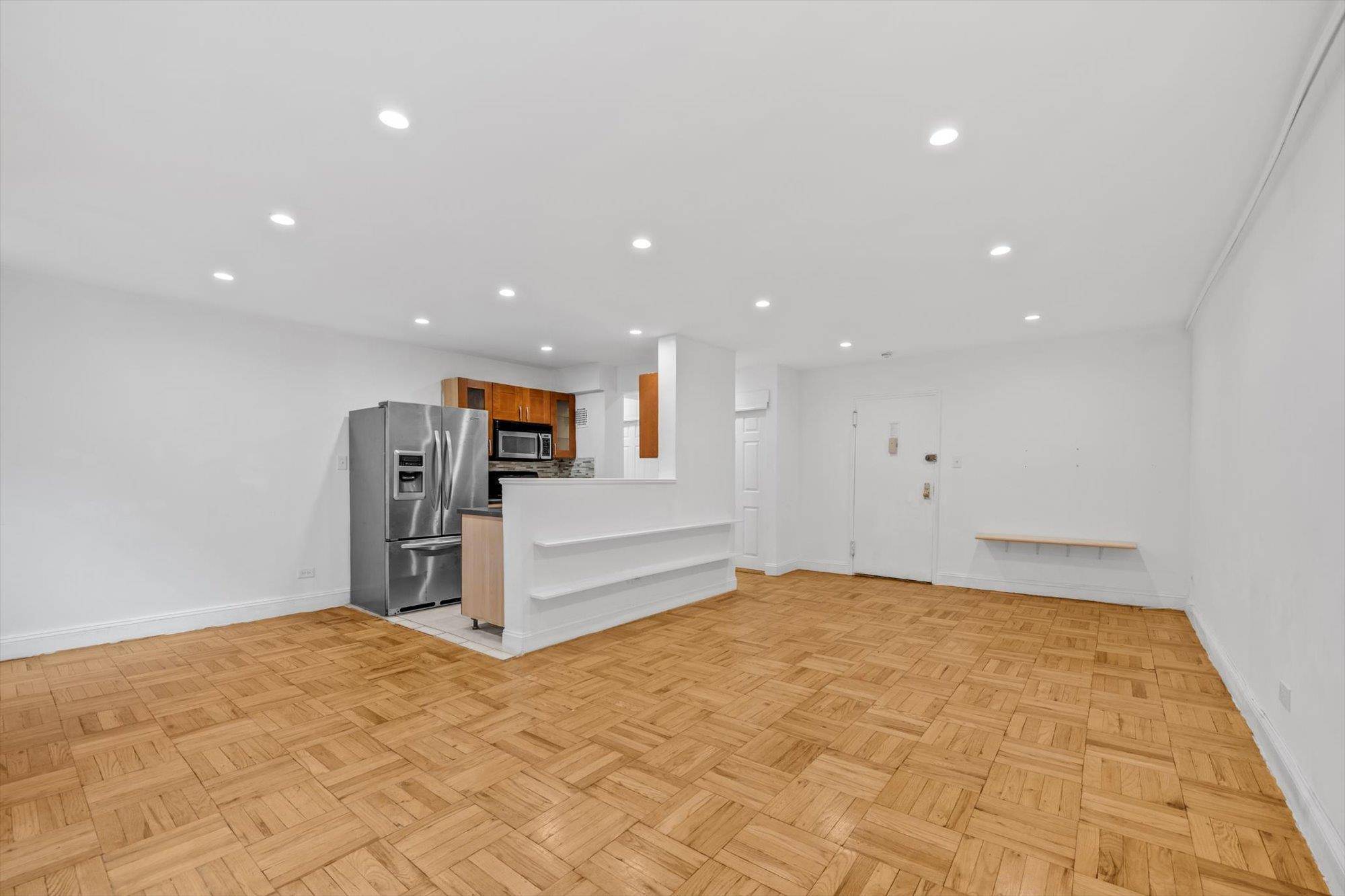 Bronx, NY 10471,5425 Valles AVE #1L