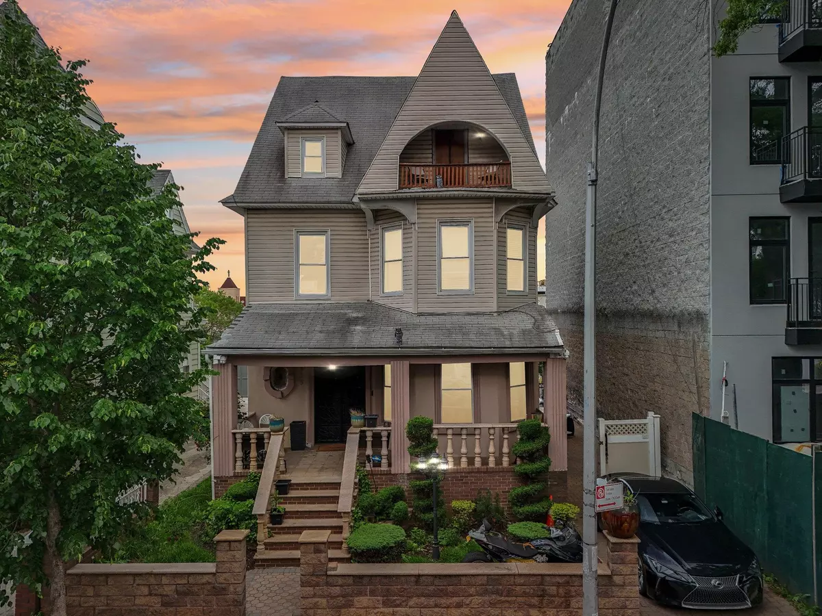Brooklyn, NY 11226,455 E 26th ST