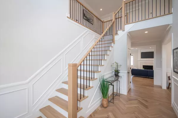 Westbury, NY 11590,724 Pleasant AVE