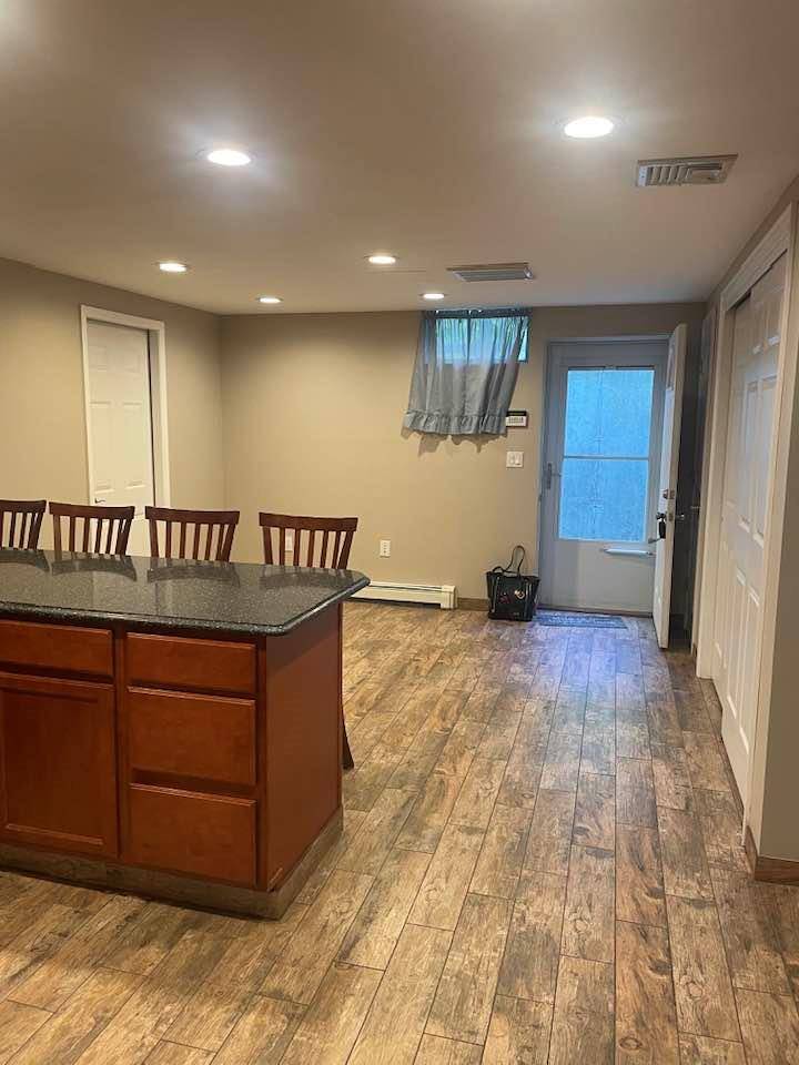 Lake Grove, NY 11755,16 Wildwood ST
