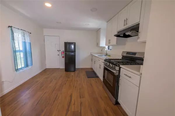 Middletown, NY 10940,79 Railroad AVE #Apt2