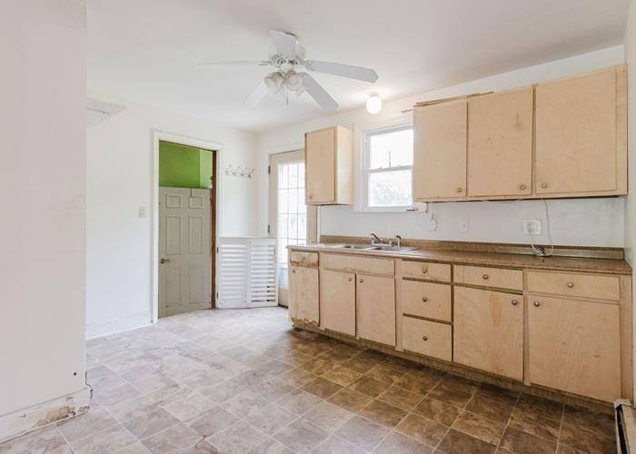 Hyde Park, NY 12538,8 Gary DR