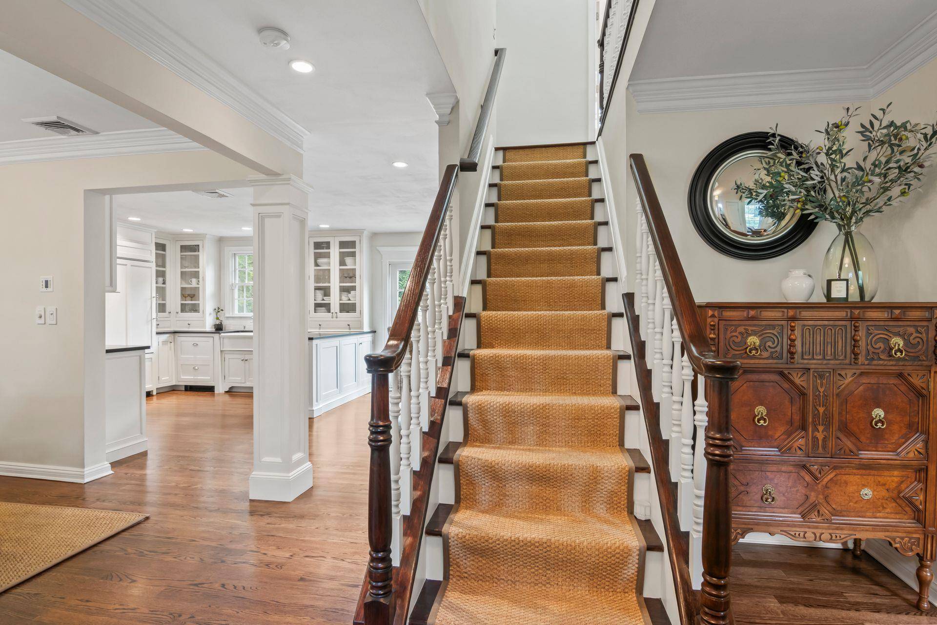 East Setauket, NY 11733,28 Buckingham Meadow RD