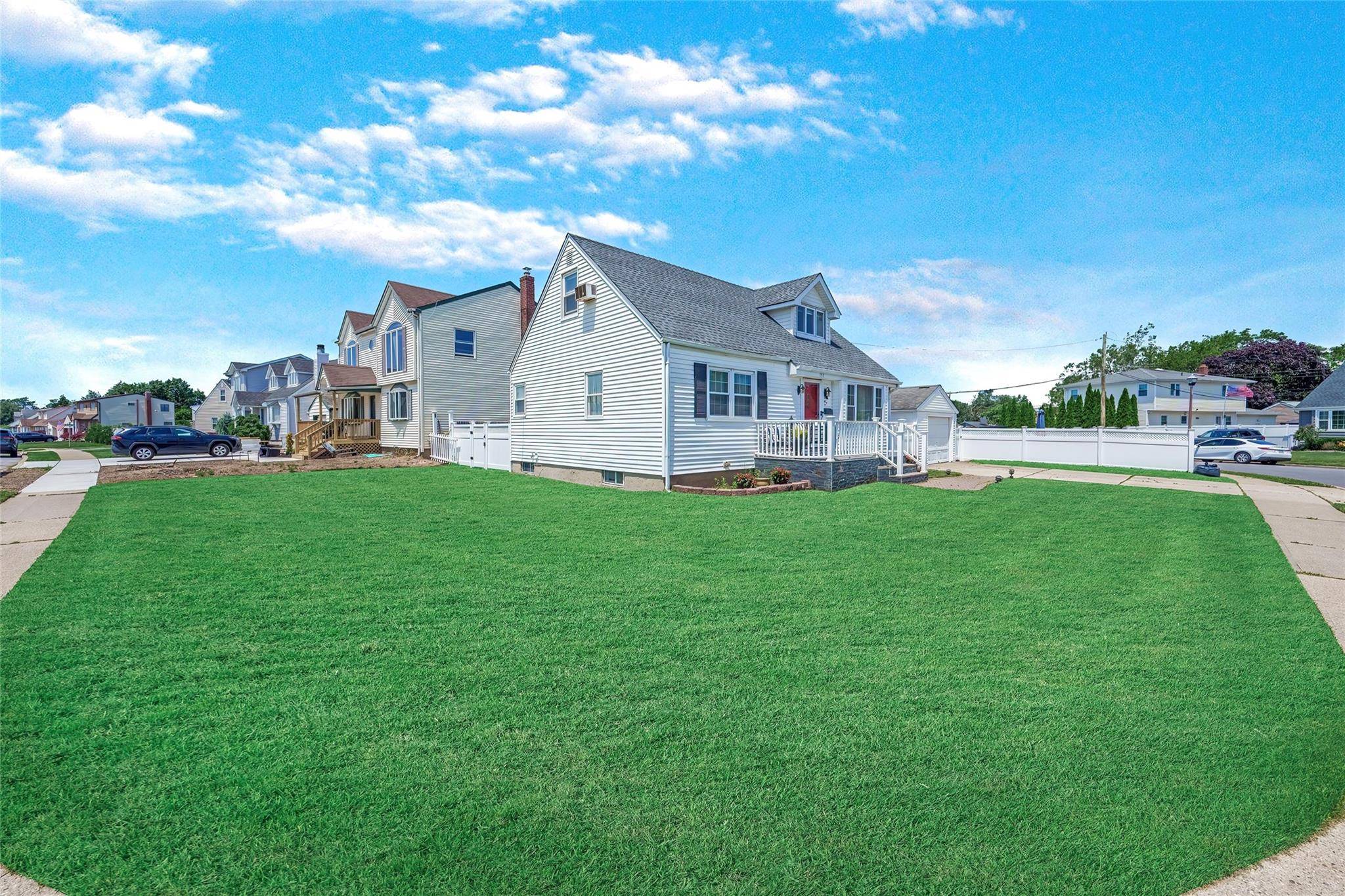 Franklin Square, NY 11010,757 Marion