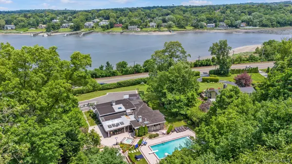 337 E Shore RD, Great Neck, NY 11024