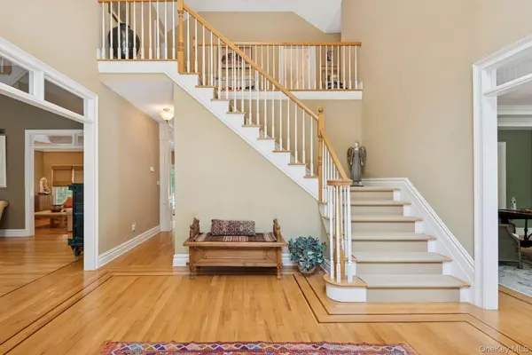 Setauket, NY 11733,7 Highwood RD