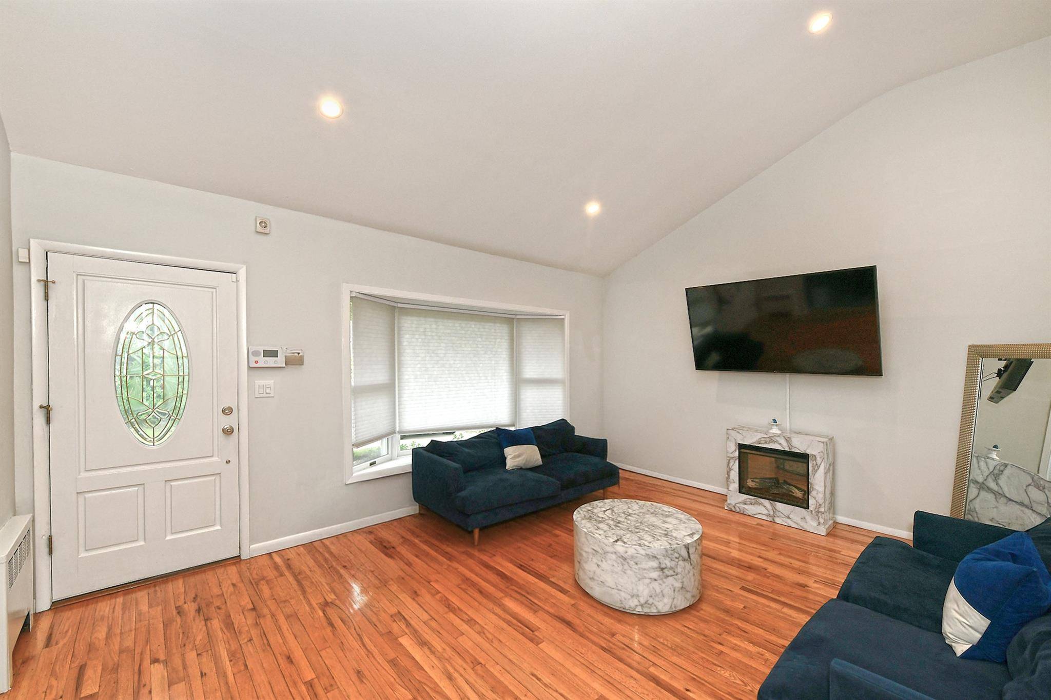 South Huntington, NY 11746,73 Murdock ST