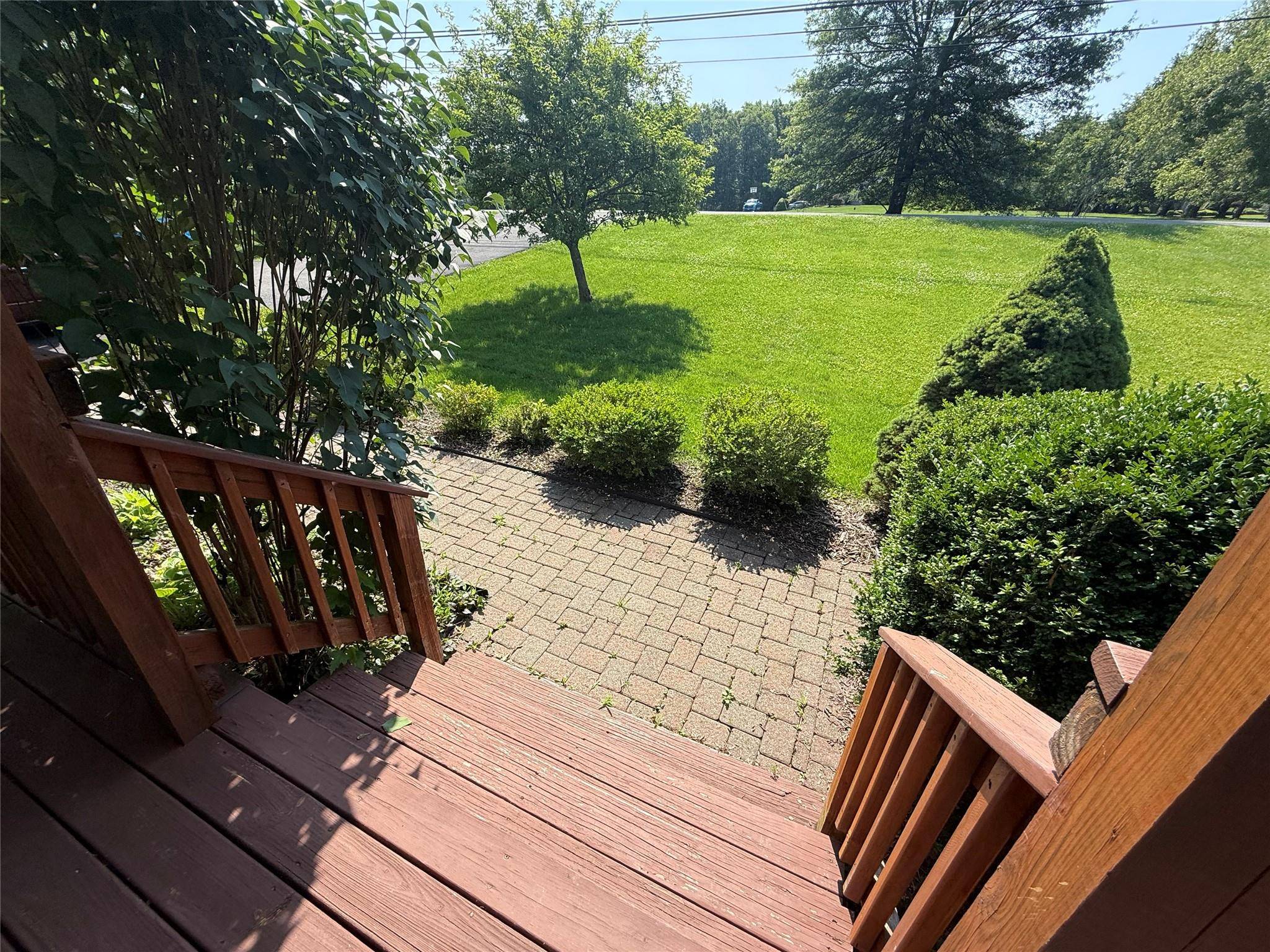 Bloomingburg, NY 12721,175 Long LN