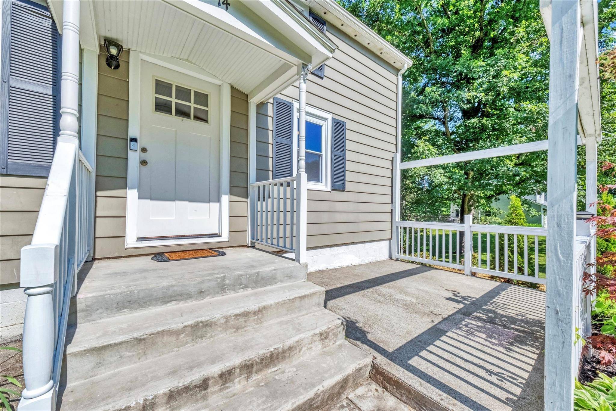 Pawling, NY 12564,14 Summit AVE