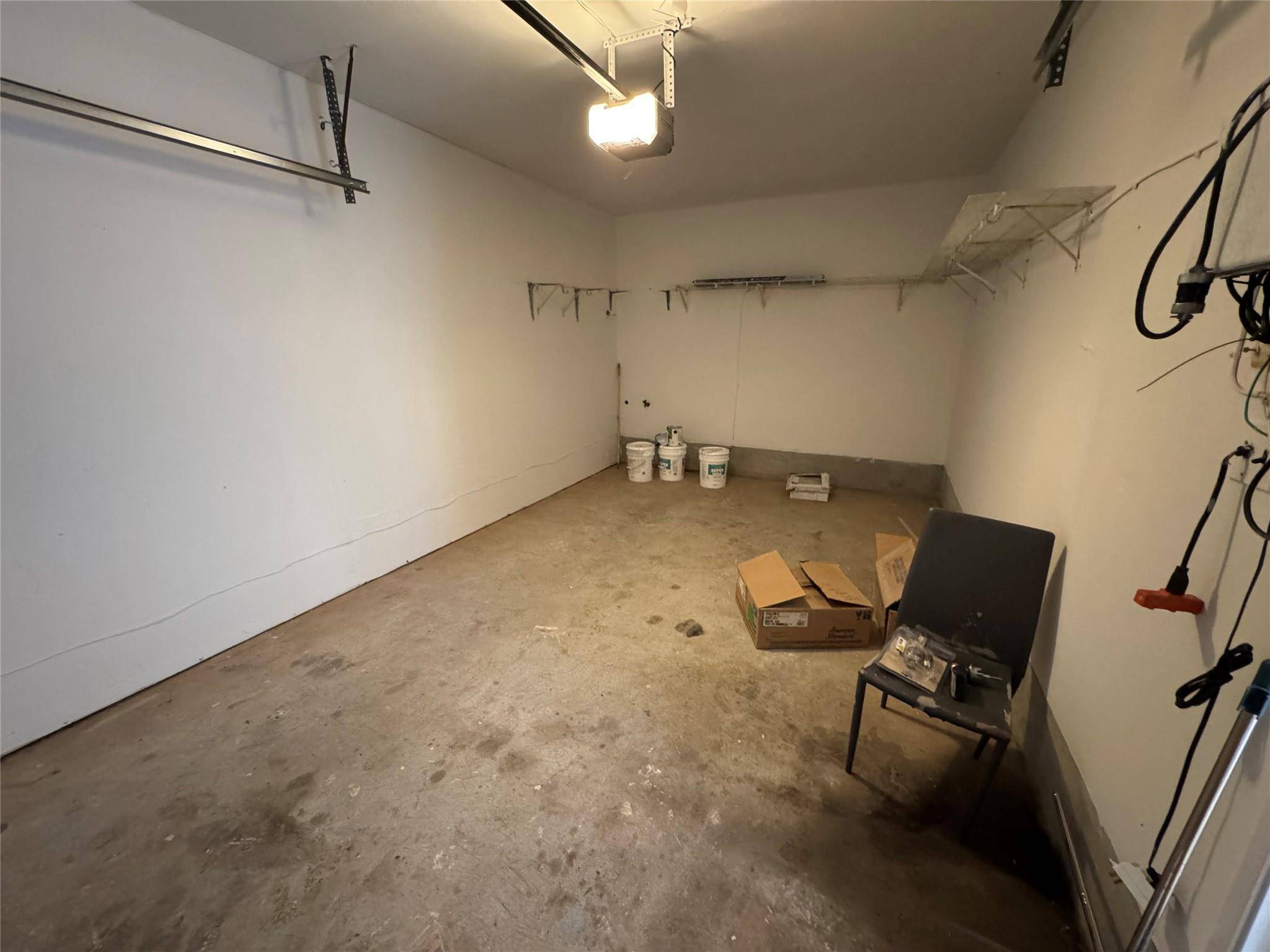 Staten Island, NY 10309,98 Redwood LOOP
