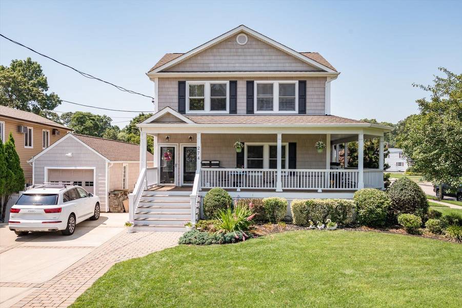 274 Lincoln AVE, Rockville Centre, NY 11570