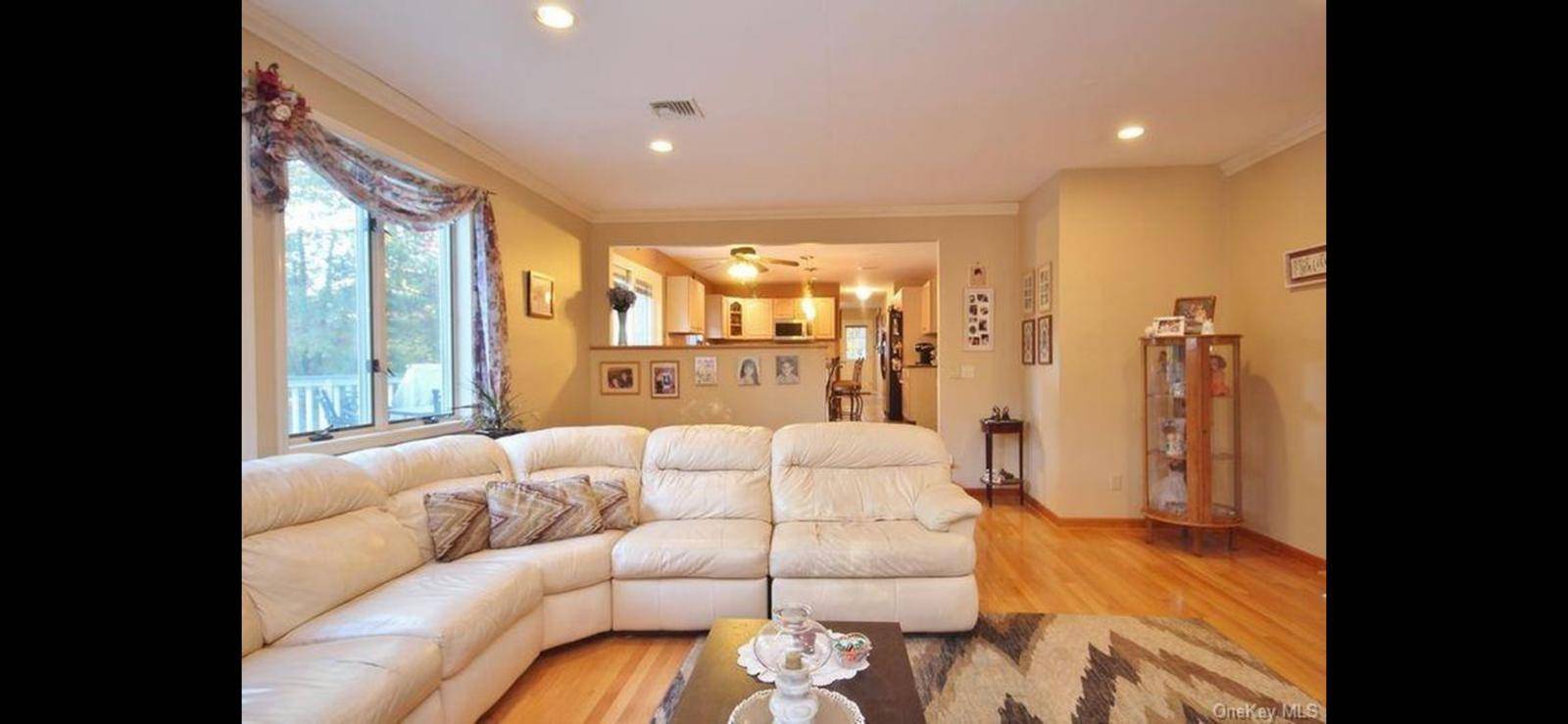 Stony Point, NY 10980,15 Ryder CT