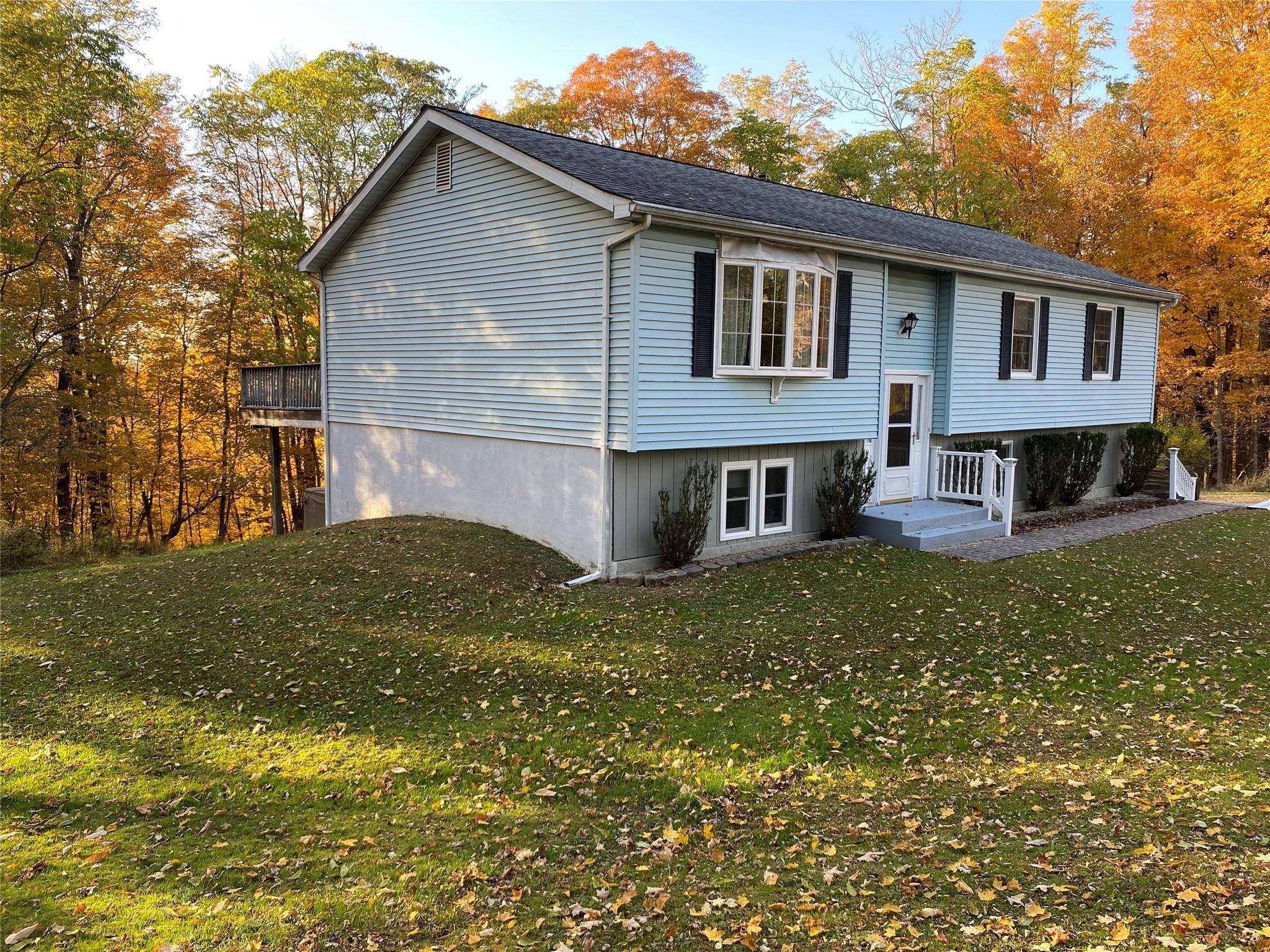 Rhinebeck, NY 12572,22 Beacham RD