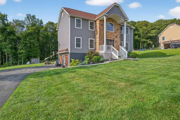 Salisbury Mills, NY 12577,75 Finley DR