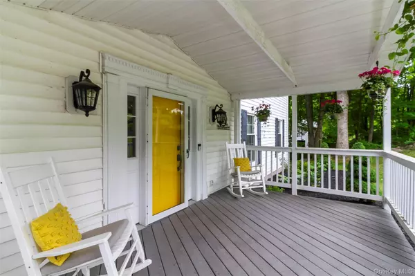 Brewster, NY 10509,4 Plum Tree CT