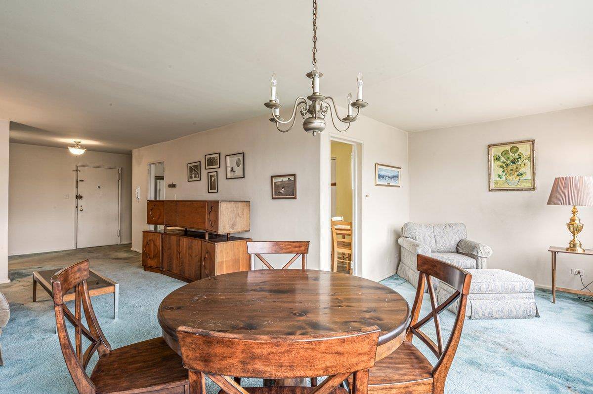 Bayside, NY 11360,212-30 23rd AVE #6H