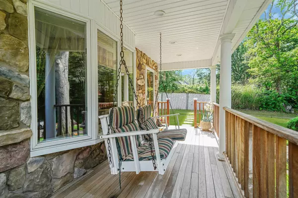 Farmingville, NY 11738,6 Sunrise PL