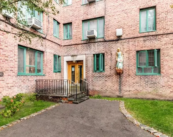 2059 McGraw AVE #6A, Bronx, NY 10462