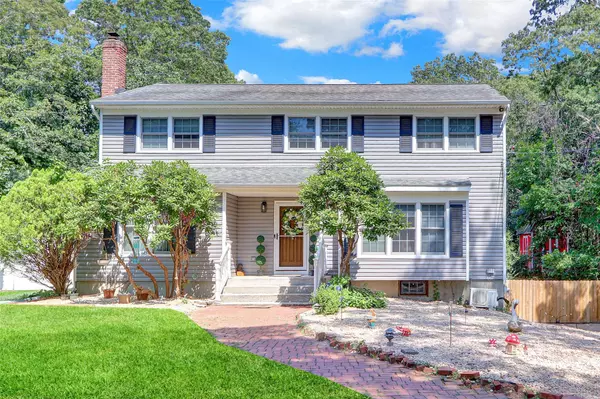 507 Miller Place RD, Miller Place, NY 11764