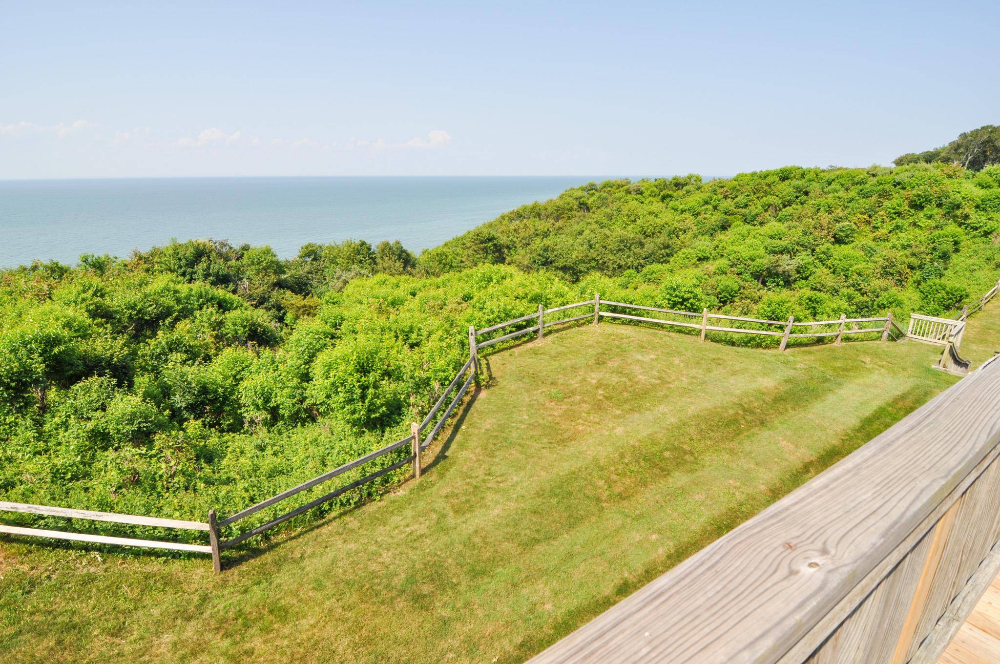 Baiting Hollow, NY 11933,806 Bluffs DR