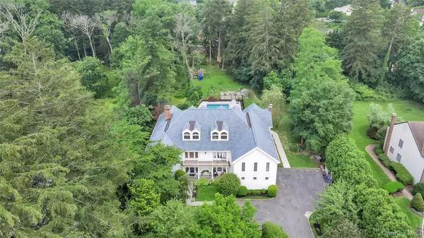 Woodbury, NY 11797,304 Syosset Woodbury RD