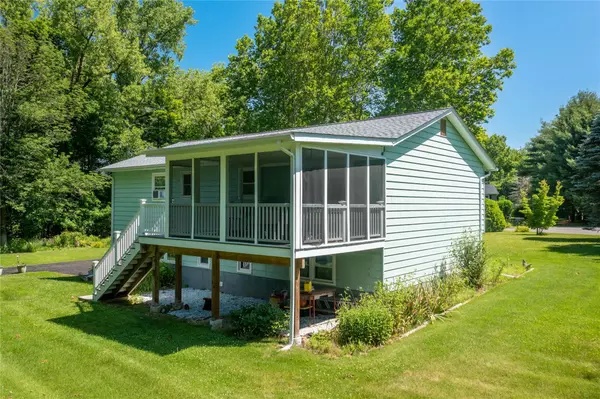 Wingdale, NY 12594,27 Cavelo DR