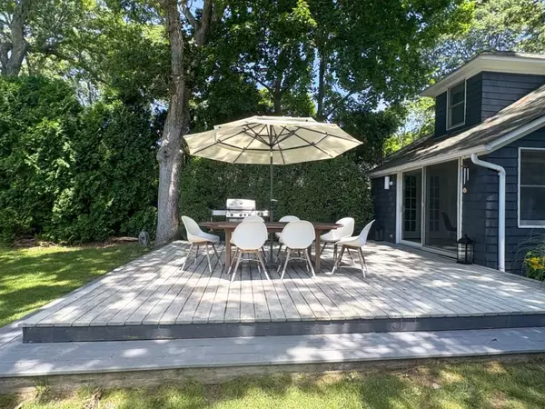Westhampton Beach, NY 11978,255 Sunset AVE
