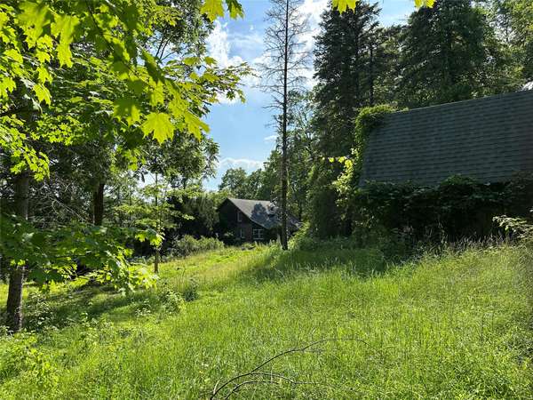 1 Jessup RD, Warwick, NY 10990
