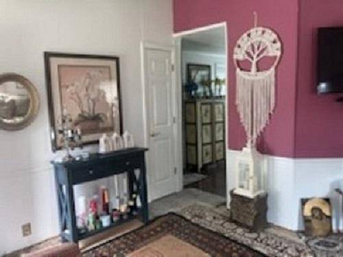 Riverhead, NY 11901,1661 Old Country RD #423