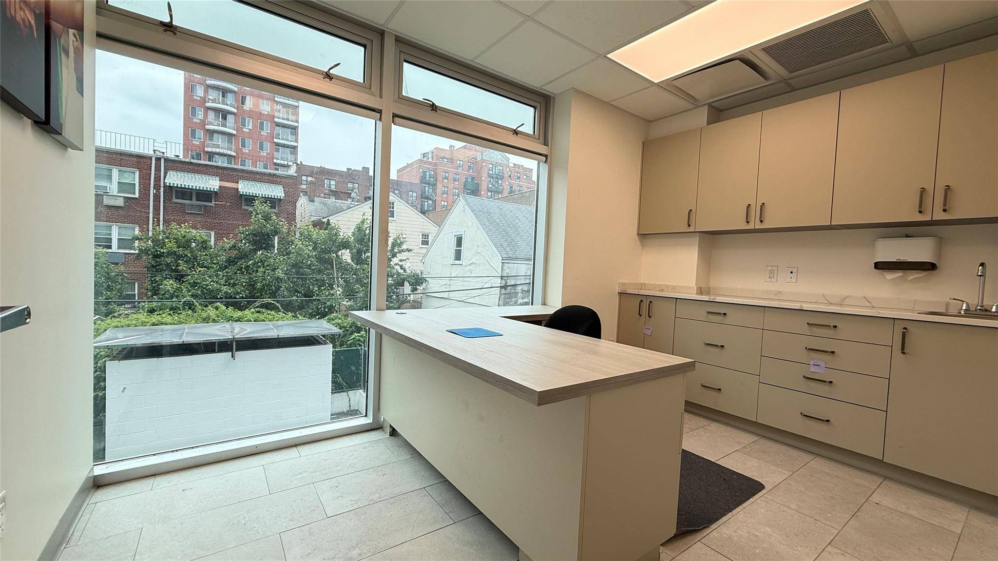 Flushing, NY 11354,142-38 37th AVE #2C