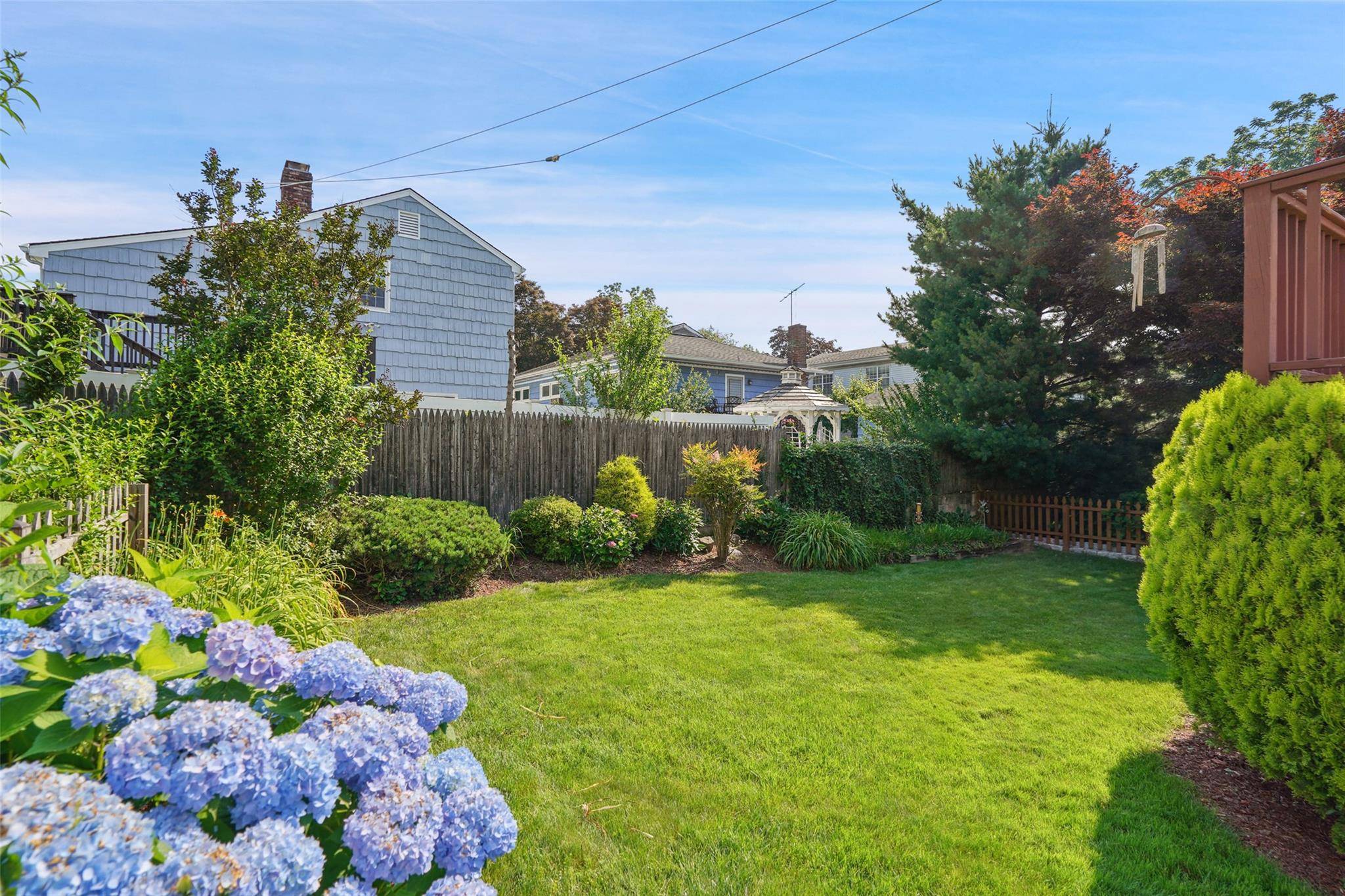 Rye, NY 10580,12 Ridgeland MNR