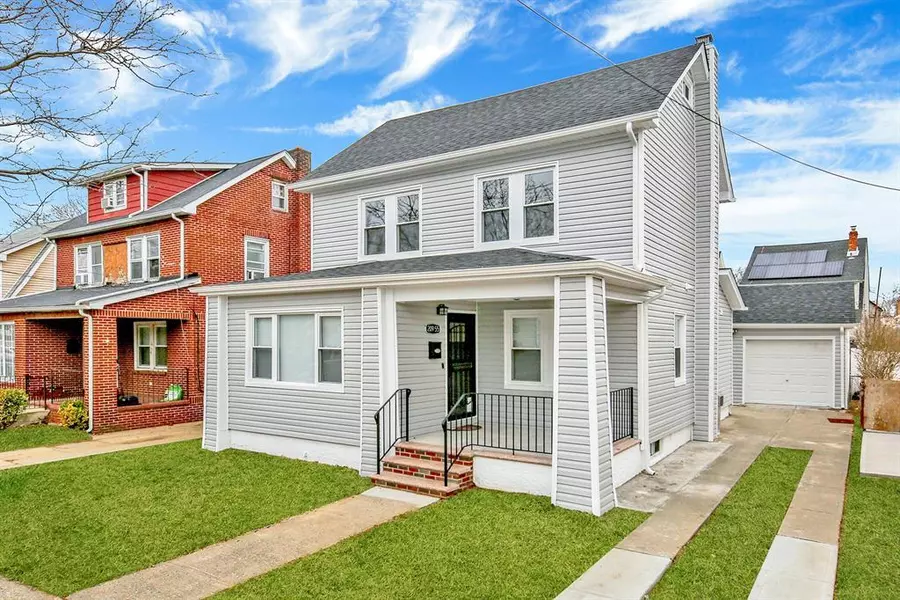 20955 112th AVE, Saint Albans, NY 11429