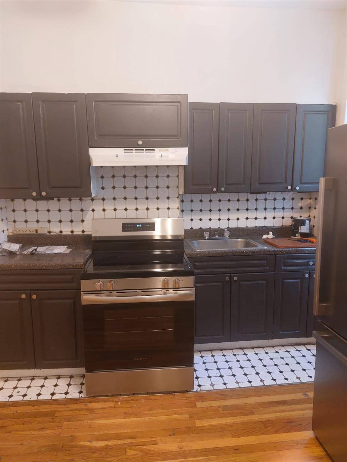585 Carroll ST, Brooklyn, NY 11215