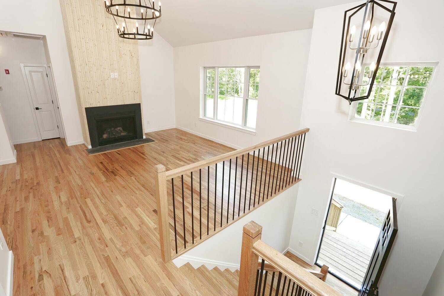 New Paltz, NY 12561,350 N Ohioville RD