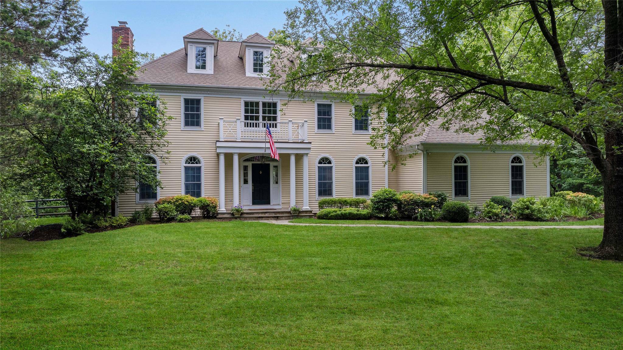 Bedford, NY 10506,4 Hidden Valley WAY