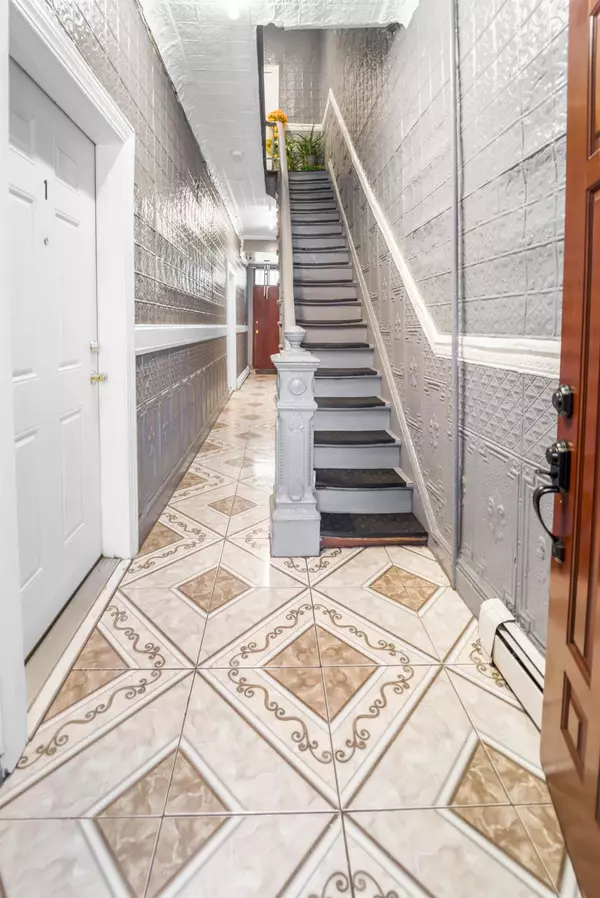 Brooklyn, NY 11233,2370 Atlantic AVE