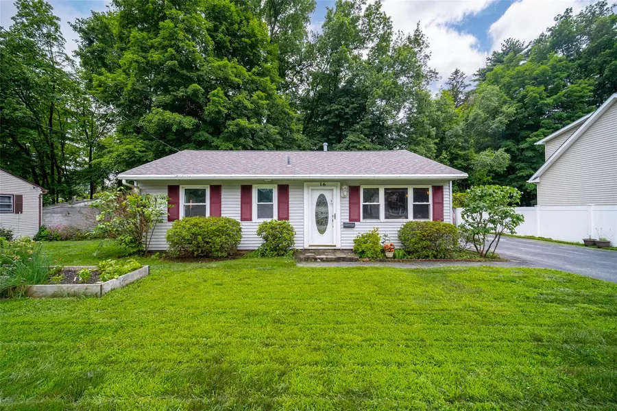 16 Swenson DR, Wappingers Falls, NY 12590