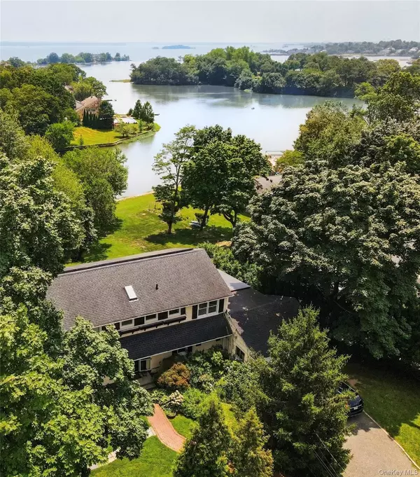 81 Seaview AVE,  New Rochelle,  NY 10801
