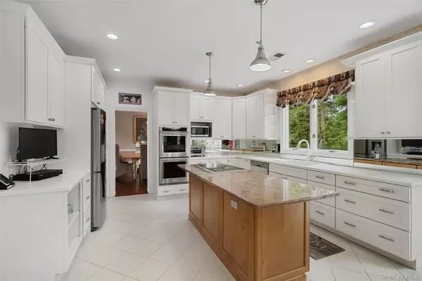 North Salem, NY 10560,3 Woolen CT