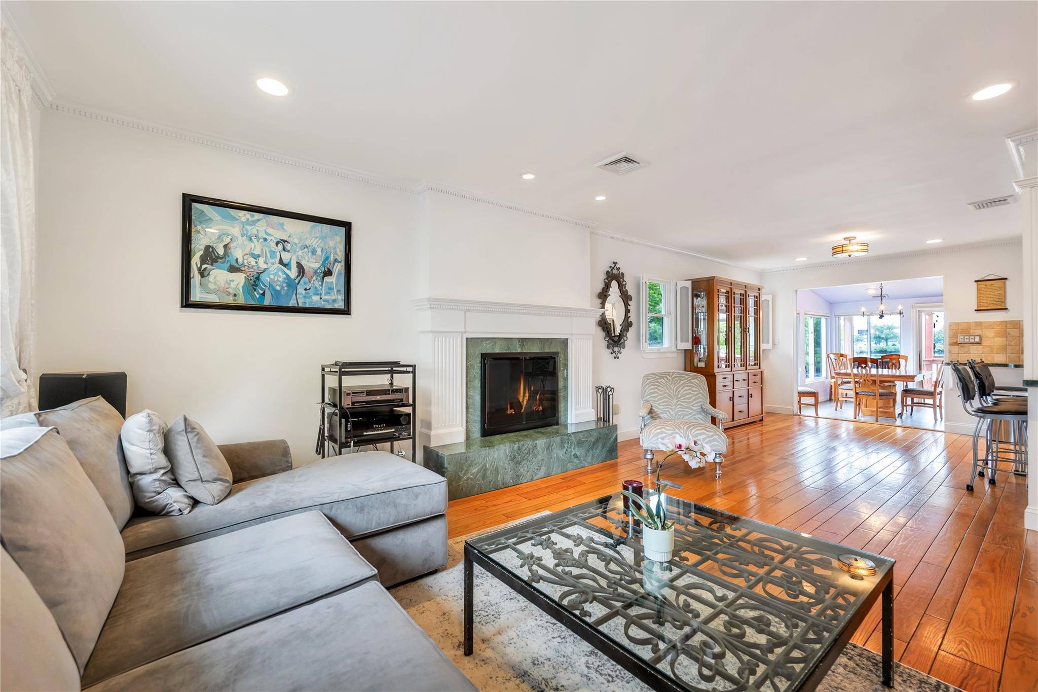 Rockville Centre, NY 11570,244 S Park AVE