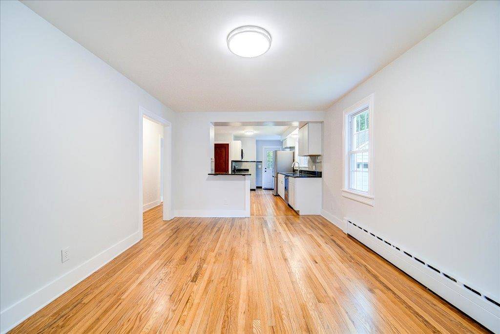 Wallkill, NY 12589,1437 Route 208