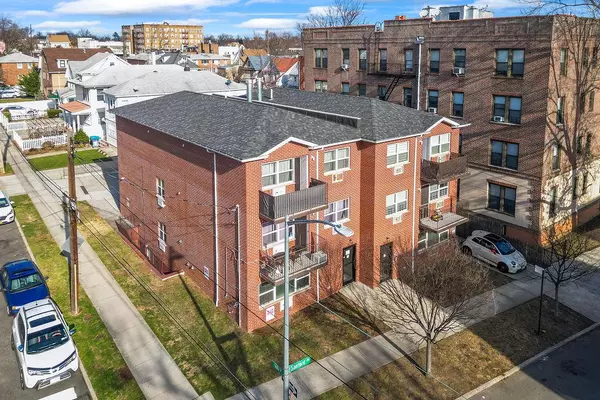 Flushing, NY 11358,16003 Sanford AVE