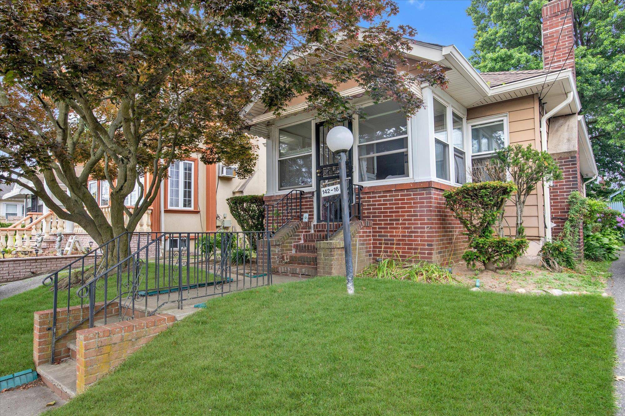 142-16 223 ST, Laurelton, NY 11413