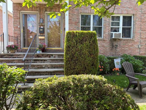 4218 217th ST, Bayside, NY 11361