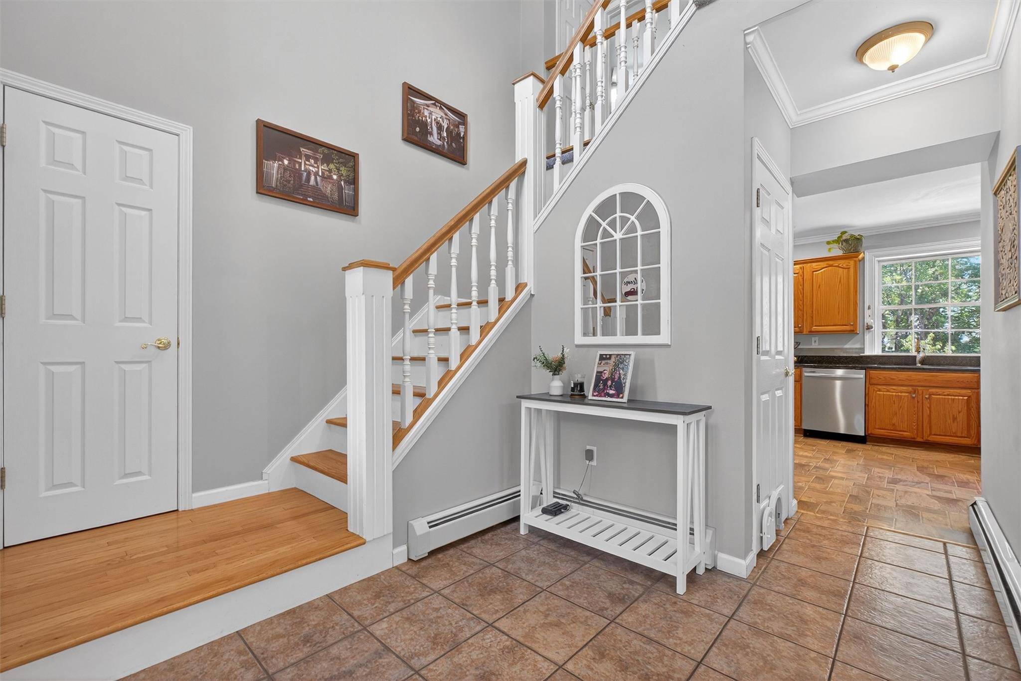 New Hampton, NY 10958,11 Walden CT