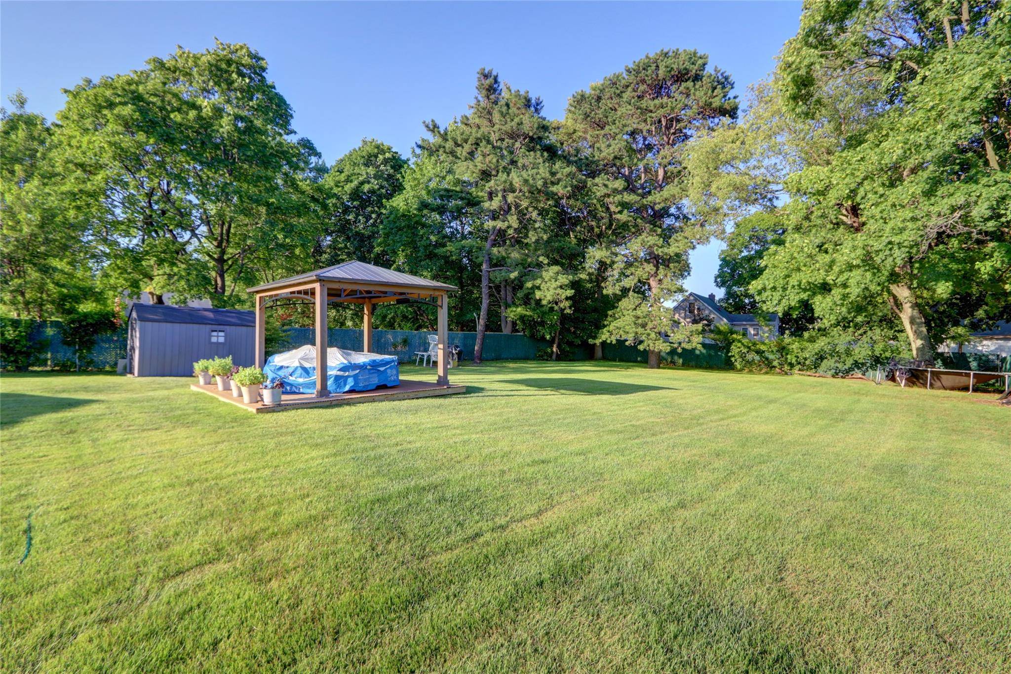Brentwood, NY 11717,11 Orient