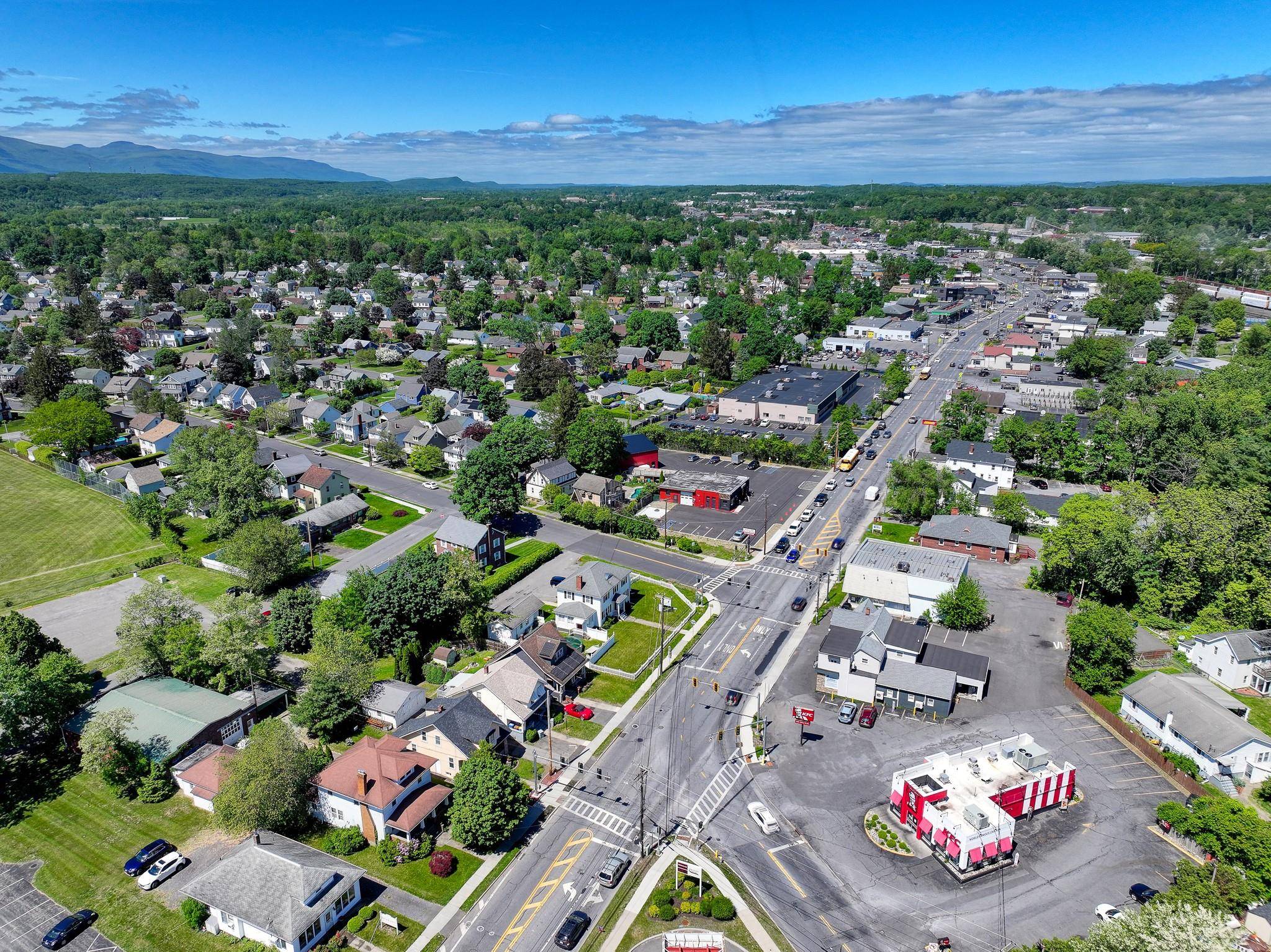 Kingston, NY 12401,429 Albany AVE