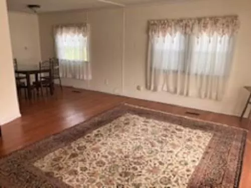 Riverhead, NY 11901,1661 Old Country Road RD #360
